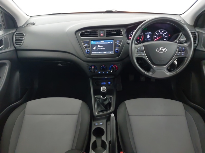 Used Hyundai i20 2019 for sale - 78112899: Photo 2