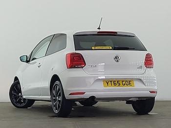 Used Volkswagen Polo 2015 for sale - 78642789: Photo