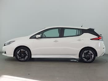 Used Nissan Leaf 2023 for sale - 79869876: Photo