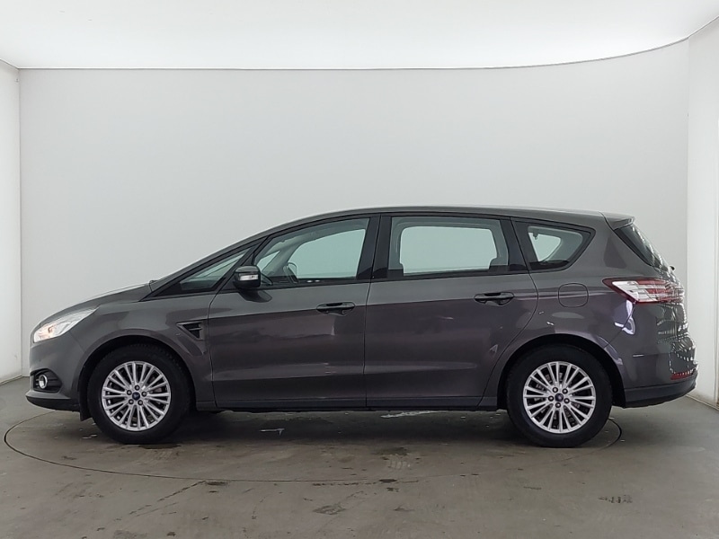 Used Ford S-Max 2018 for sale - 76471563: Photo 4