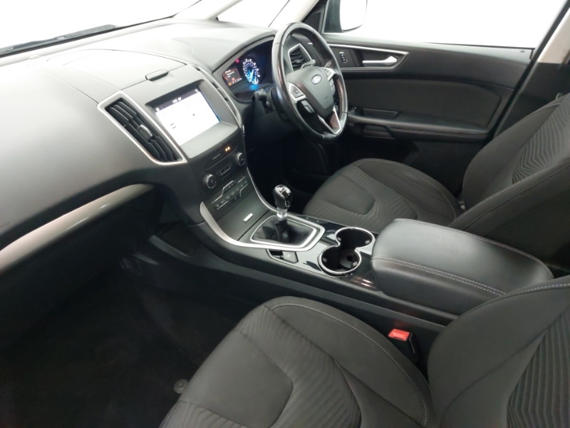 Used Ford S-Max 2018 for sale - 76471563: Photo 5