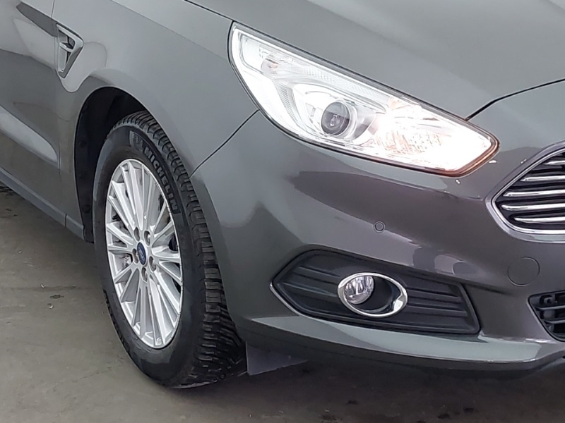 Used Ford S-Max 2018 for sale - 76471563: Photo 9