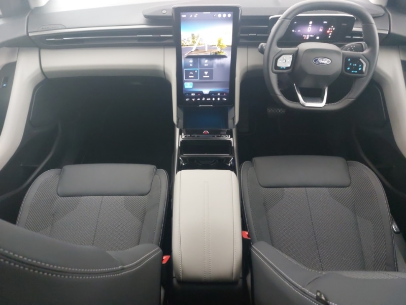 Used Ford Explorer 2025 for sale - 77031918: Photo 2