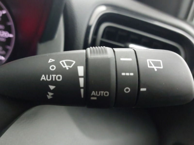 Used Mazda Mazda2 HYBRID 2024 for sale - 76924976: Photo 17