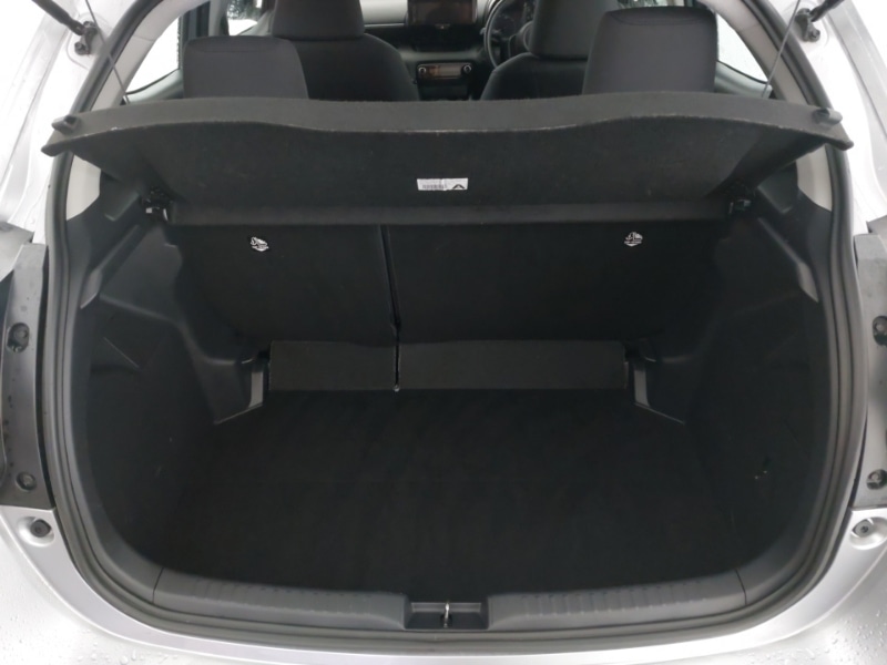 Used Mazda Mazda2 HYBRID 2024 for sale - 76924976: Photo 8