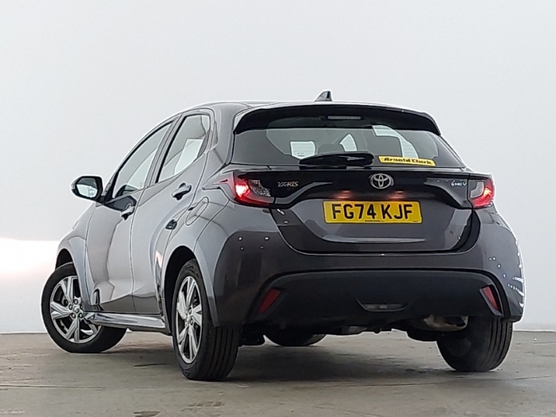 Used Toyota Yaris 2024 for sale - 78126077: Photo 3