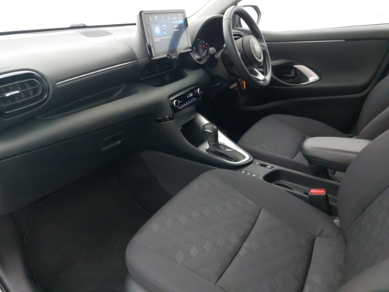 Used Toyota Yaris 2024 for sale - 78126077: Photo 5