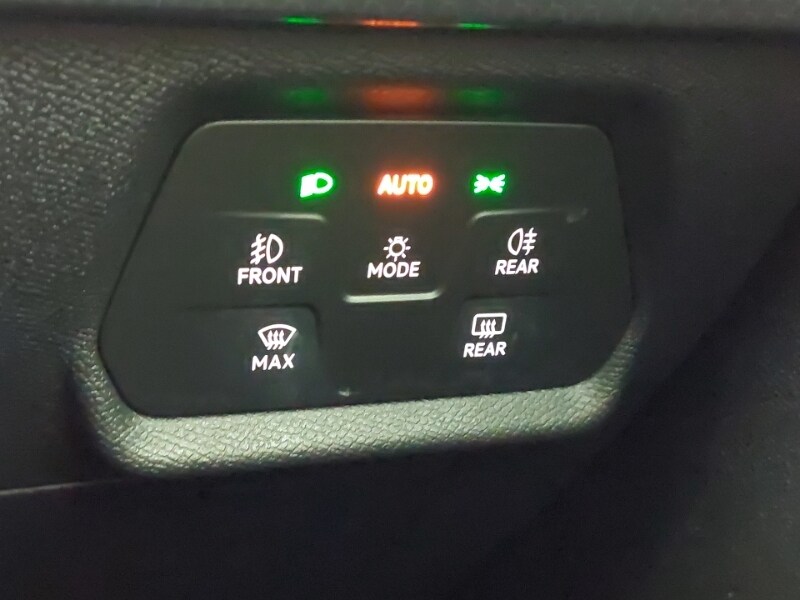 Used SEAT Leon 2021 for sale - 77448936: Photo 17