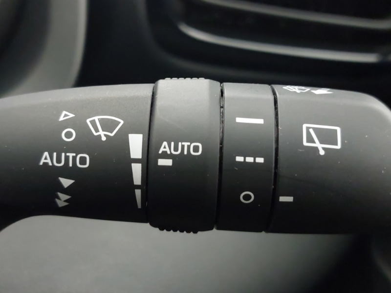 Used Toyota Yaris 2023 for sale - 77433155: Photo 17