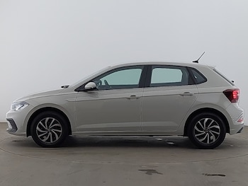 Used Volkswagen Polo 2023 for sale - 75583600: Photo