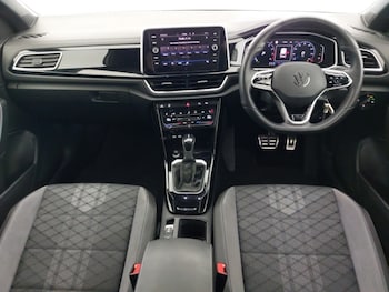 Used Volkswagen T-Roc 2023 for sale - 78274571: Photo