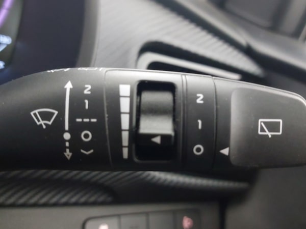 Used Kia Stonic 2024 for sale - 75706733: Photo 18