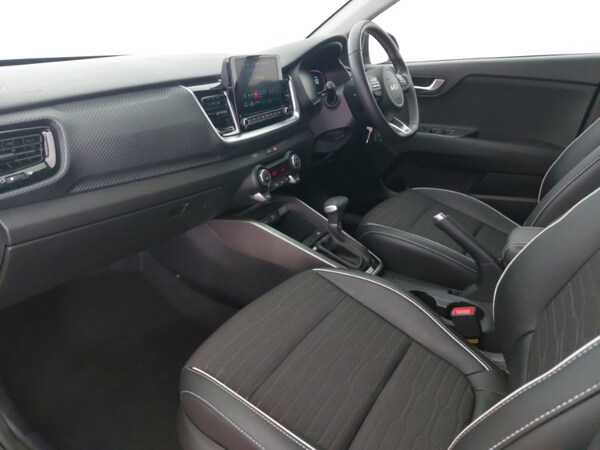 Used Kia Stonic 2024 for sale - 75706733: Photo 5