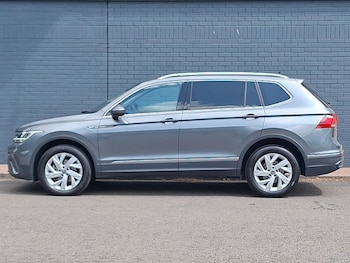Used Volkswagen Tiguan Allspace 2022 for sale - 75934003: Photo