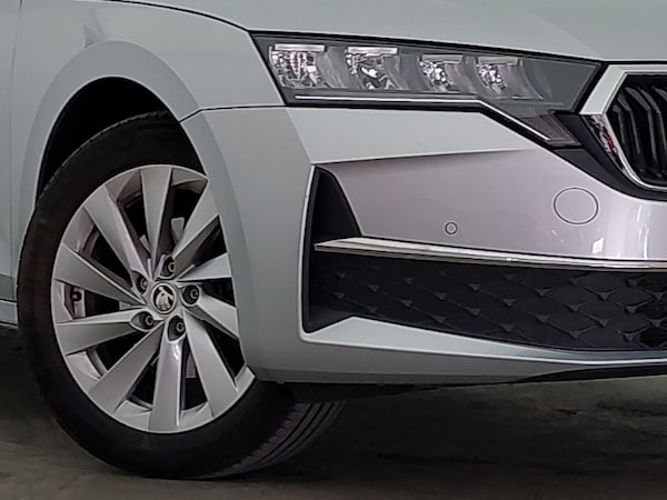 Used Skoda Octavia 2024 for sale - 75988983: Photo 9