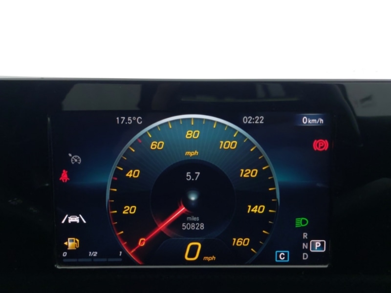 Used Mercedes-Benz A-Class 2018 for sale - 76771521: Photo 10