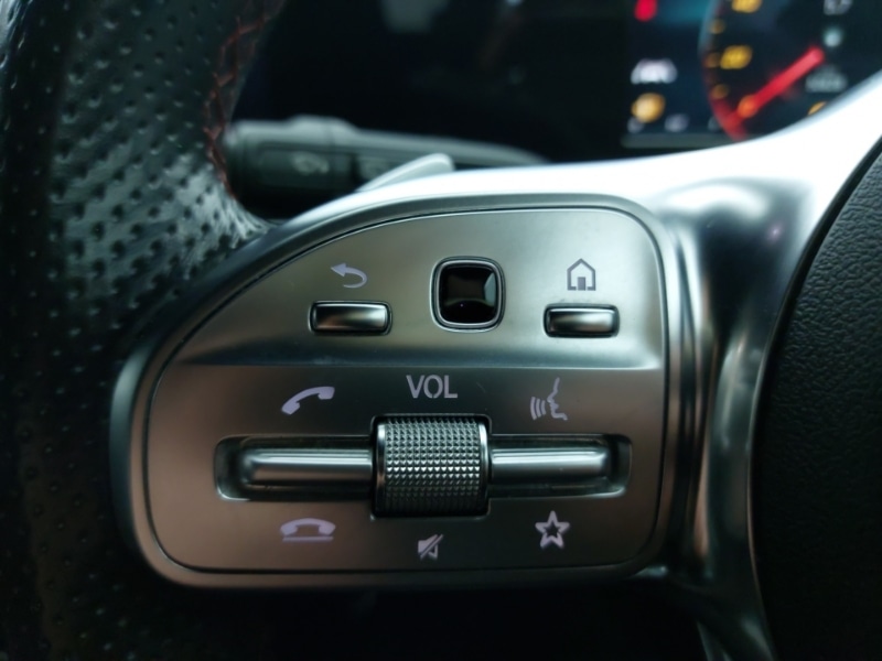 Used Mercedes-Benz A-Class 2018 for sale - 76771521: Photo 18