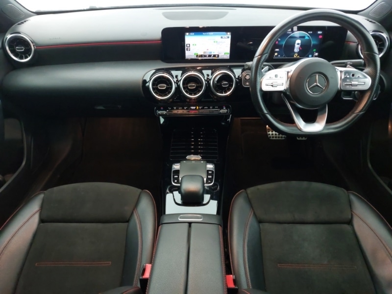 Used Mercedes-Benz A-Class 2018 for sale - 76771521: Photo 2