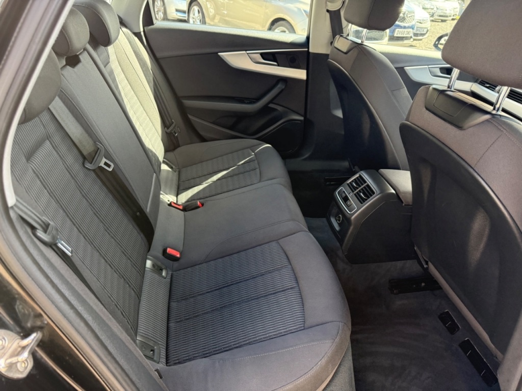 Used Audi A4 2018 for sale - 77666134: Photo 10