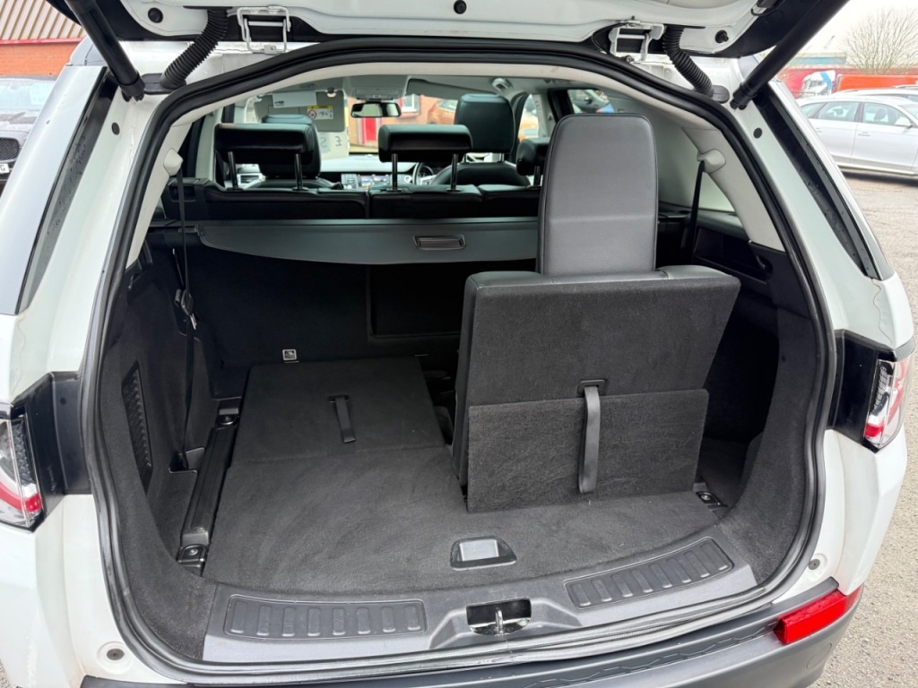 Used Land Rover Discovery Sport 2017 for sale - 77249173: Photo 12