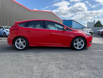 Used Ford Focus 2015 for sale - 75875079: Photo
