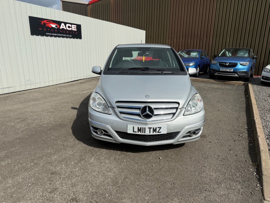 Used Mercedes-Benz B Class 2011 for sale - 78082181: Photo 2