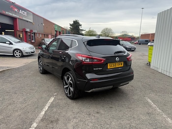 Used Nissan Qashqai 2018 for sale - 79063266: Photo