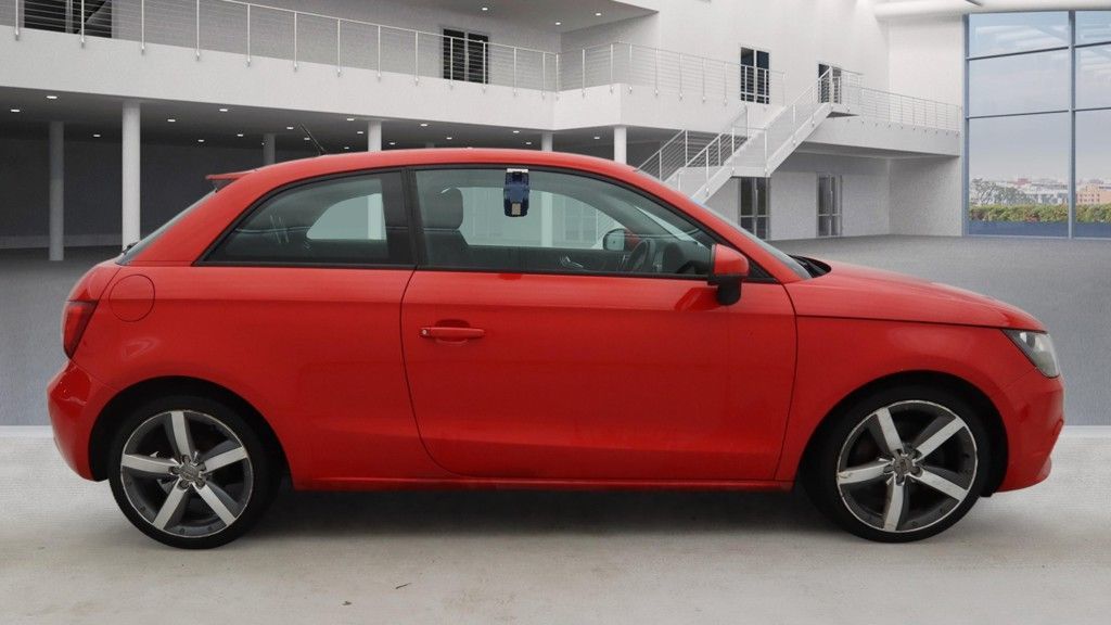 Used Audi A1 2011 for sale - 77436208: Photo 3