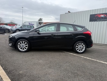 Used Ford Focus 2017 for sale - 79063263: Photo