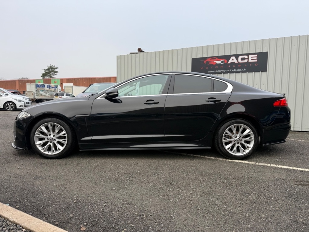 Used Jaguar XF 2012 for sale - 76909658: Photo 2