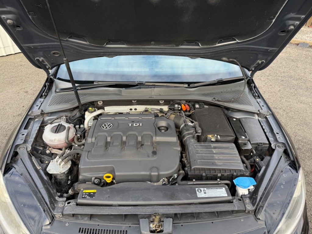 Used Volkswagen Golf 2014 for sale - 78043890: Photo 12