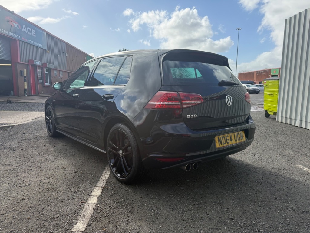 Used Volkswagen Golf 2014 for sale - 78043890: Photo 2