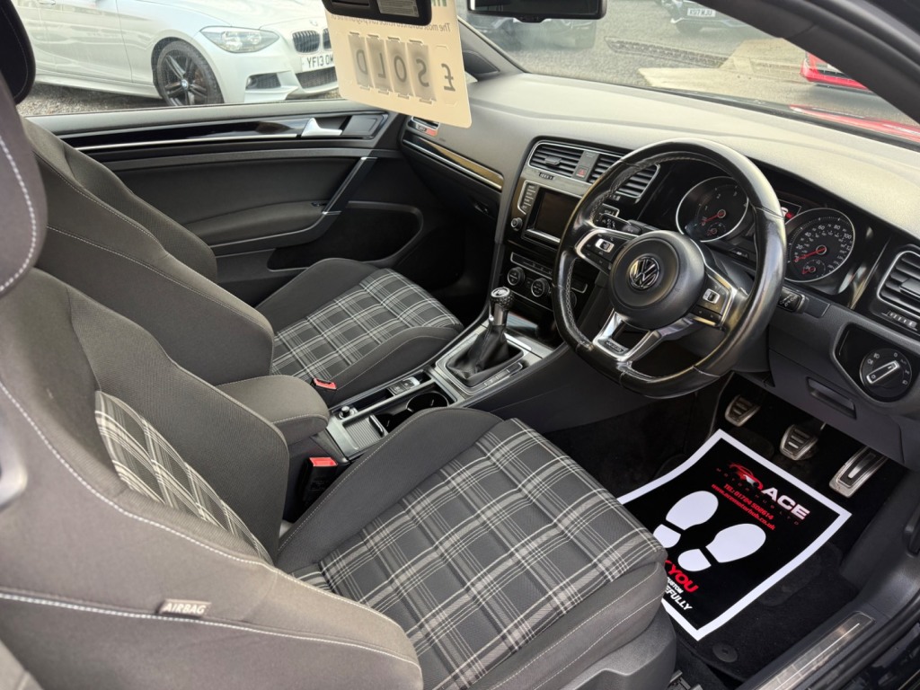 Used Volkswagen Golf 2014 for sale - 78043890: Photo 9