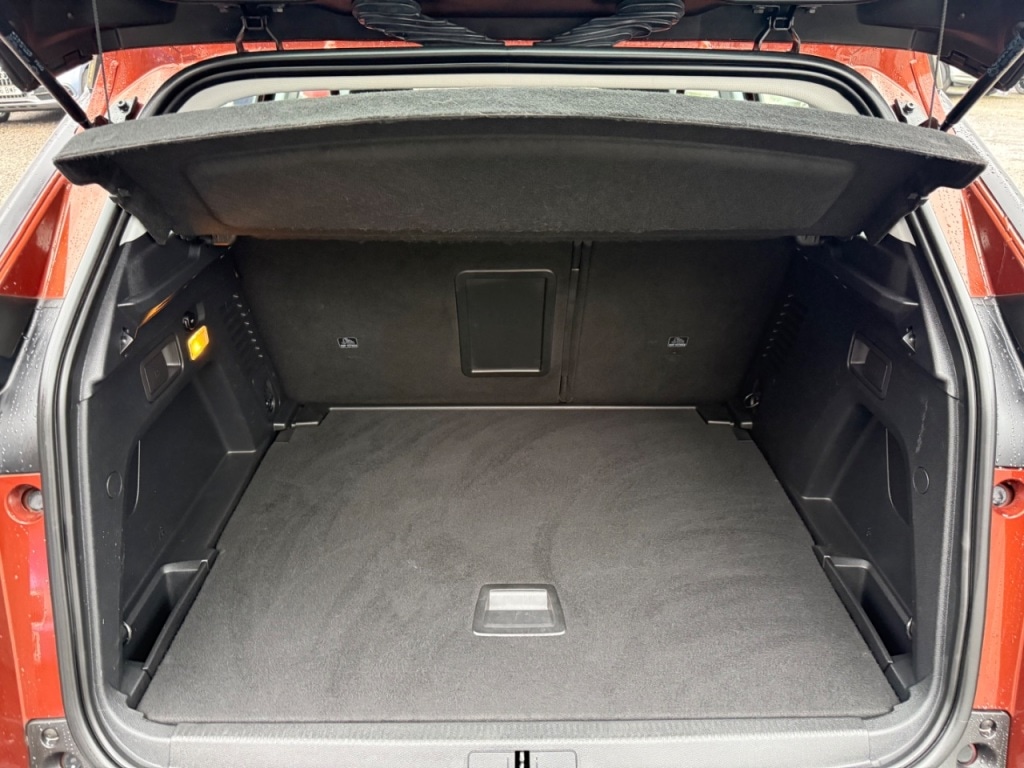 Used Peugeot 3008 2018 for sale - 77436201: Photo 11