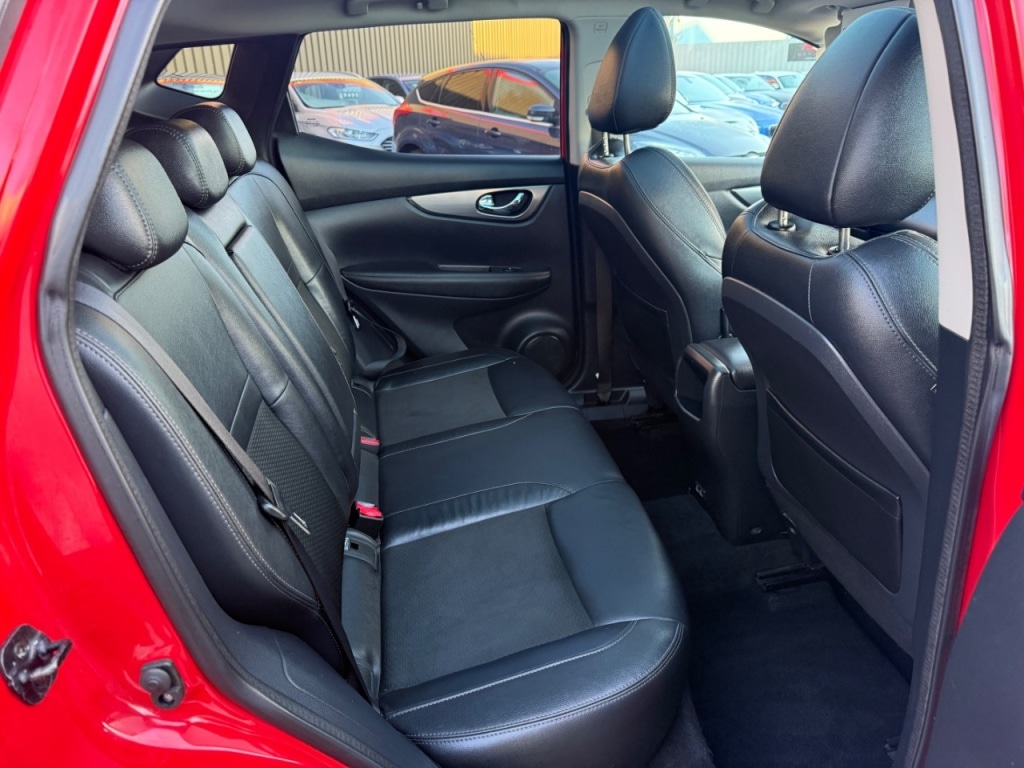 Used Nissan Qashqai 2018 for sale - 76616989: Photo 10