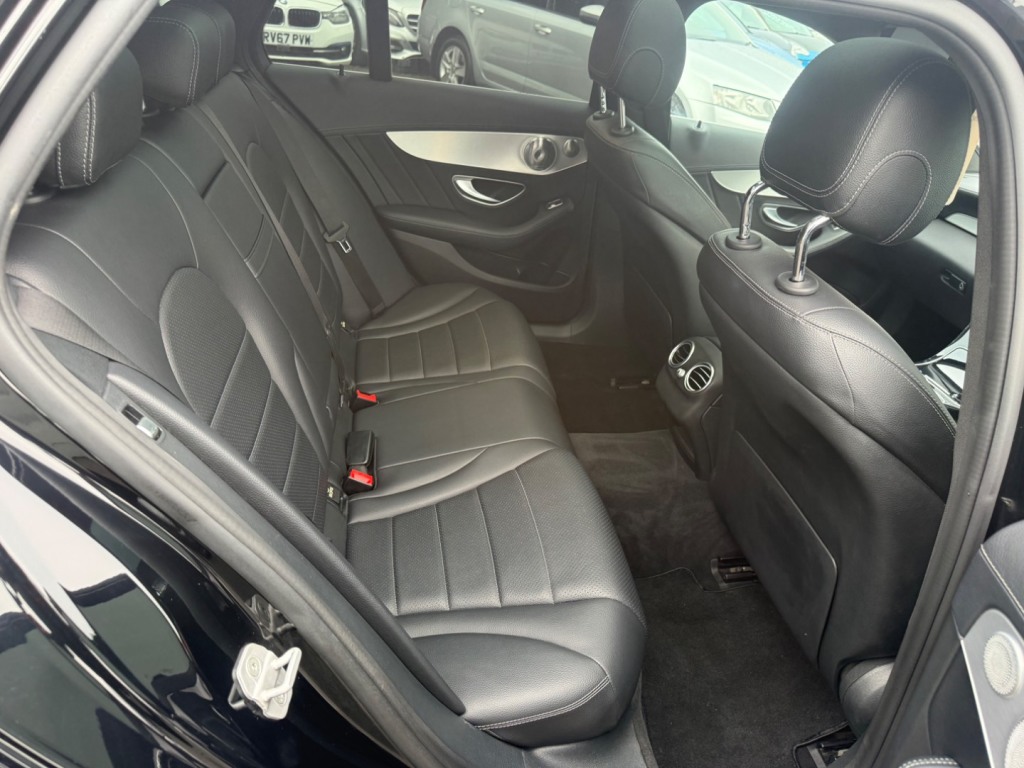 Used Mercedes-Benz C Class 2015 for sale - 77692451: Photo 12