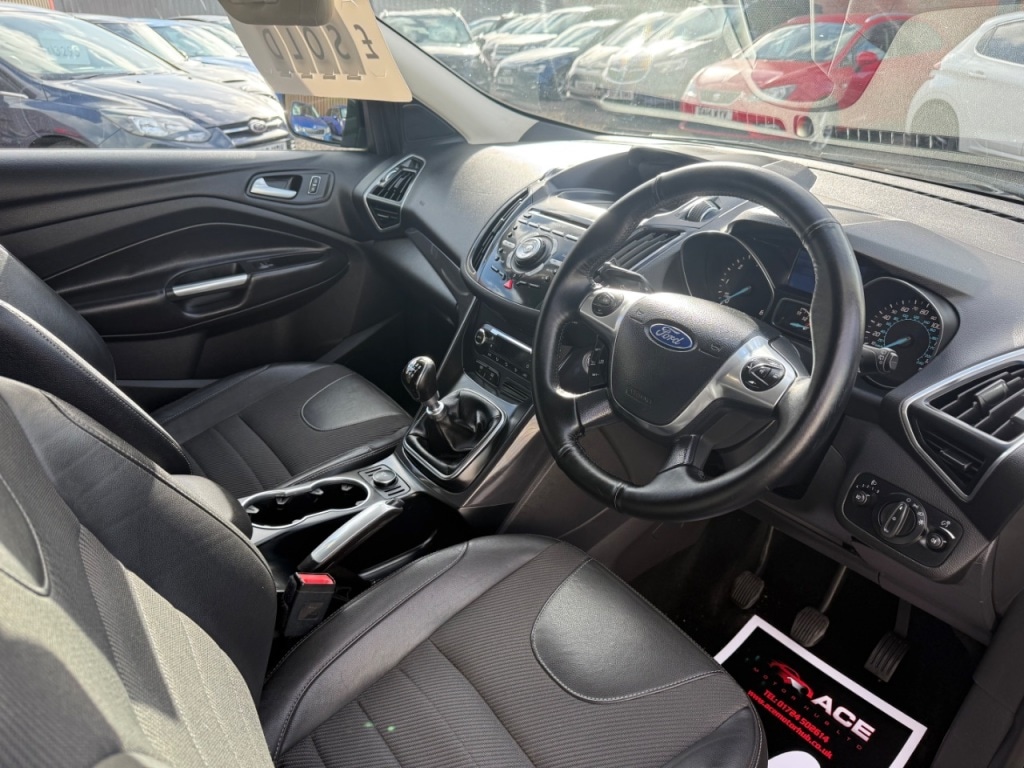 Used Ford Kuga 2014 for sale - 76385579: Photo 9