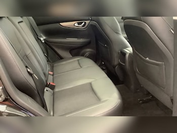 Used Nissan Qashqai 2018 for sale - 78002155: Photo