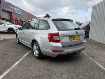 Used Skoda Octavia 2014 for sale - 77631497: Photo
