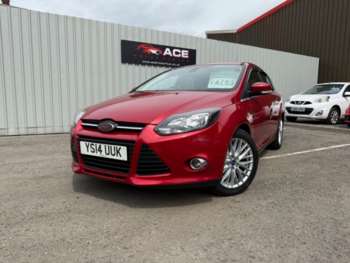 2014 - 1.0 125 EcoBoost Zetec Navigator 5dr, FSH