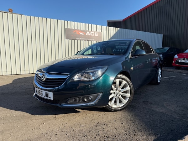Used Vauxhall Insignia 2016 for sale - 74024079: Photo 1