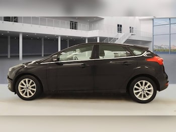 Used Ford Focus 2017 for sale - 77836240: Photo