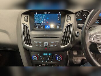 Used Ford Focus 2017 for sale - 77836240: Photo