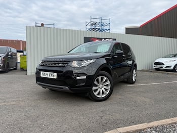 Used Land Rover Discovery Sport 2015 for sale - 79721700: Photo