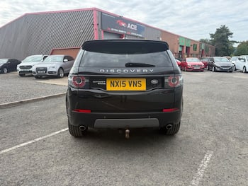 Used Land Rover Discovery Sport 2015 for sale - 79721700: Photo