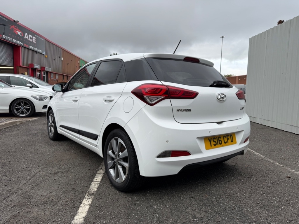 Used Hyundai i20 2016 for sale - 76252537: Photo 3