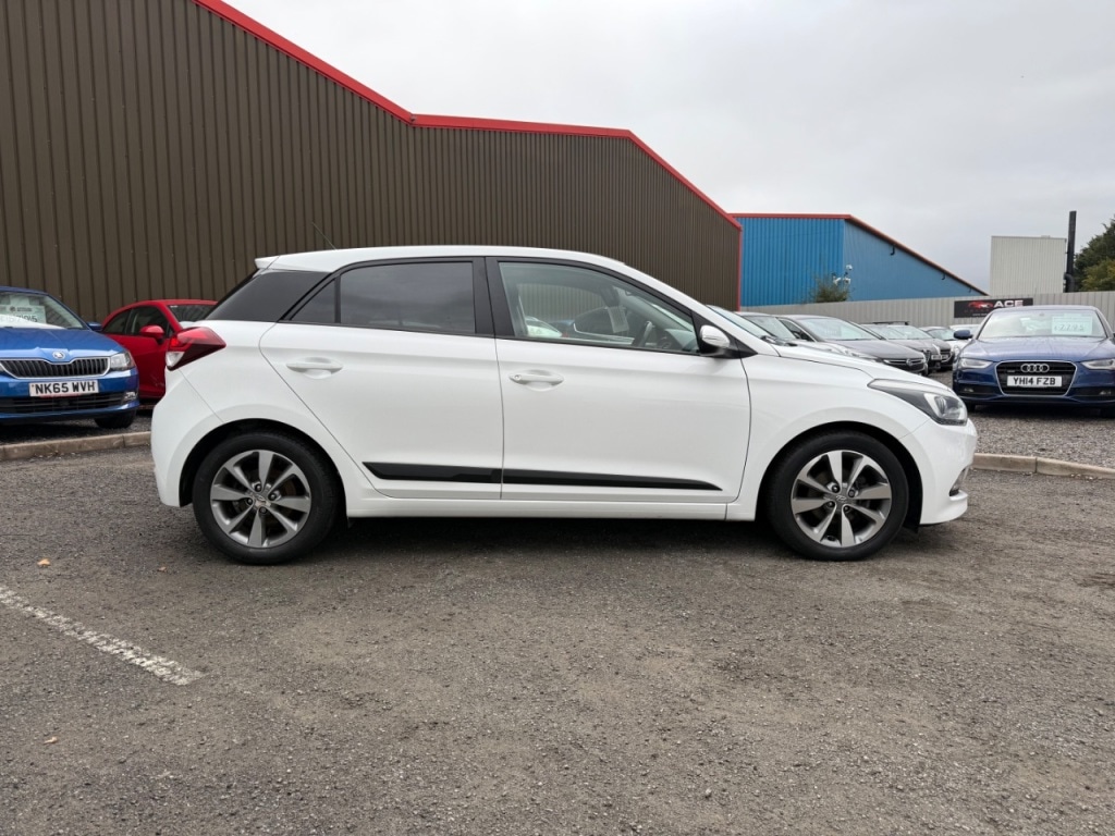 Used Hyundai i20 2016 for sale - 76252537: Photo 6