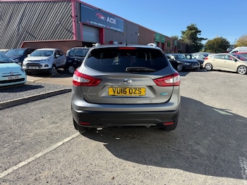 Used Nissan Qashqai 2016 for sale - 76038535: Photo
