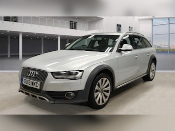 2013 - 2.0 TDI Quattro 5dr, SH, 2 keys, 2 keepers