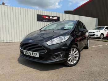 2015 - 1.0 EcoBoost Titanium 5dr, service history